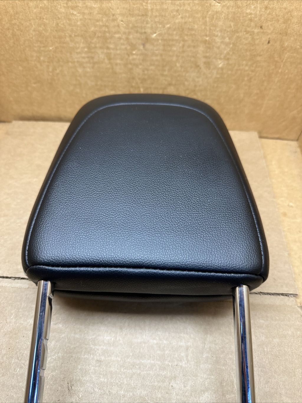 2020 2022 Ford Escape Front Head Rest Headrest Driver Passenger Leather2