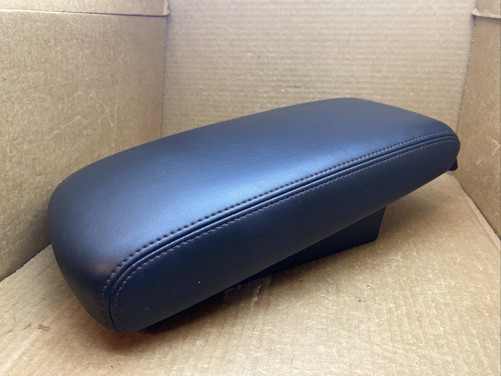 2009 2014 Nissan Maxima Center Console Lid Cover Top Arm Rest Armrest Black3