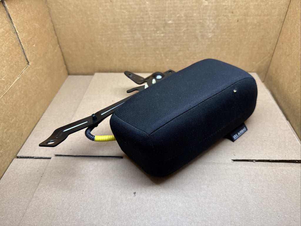 2020 2022 Nissan Rogue Sport Rear Left Driver Side Seat Airbag Bolster1