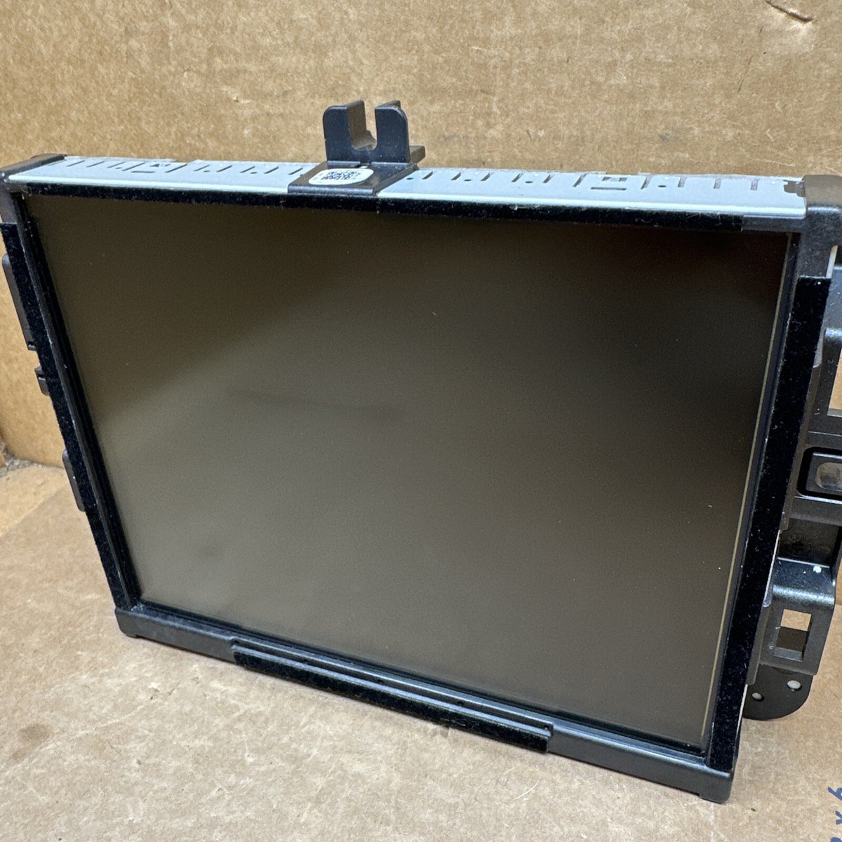 2014 2018 Jeep Cherokee VP4 NA Radio 8.4 Display Screen OEM 68211955AH2