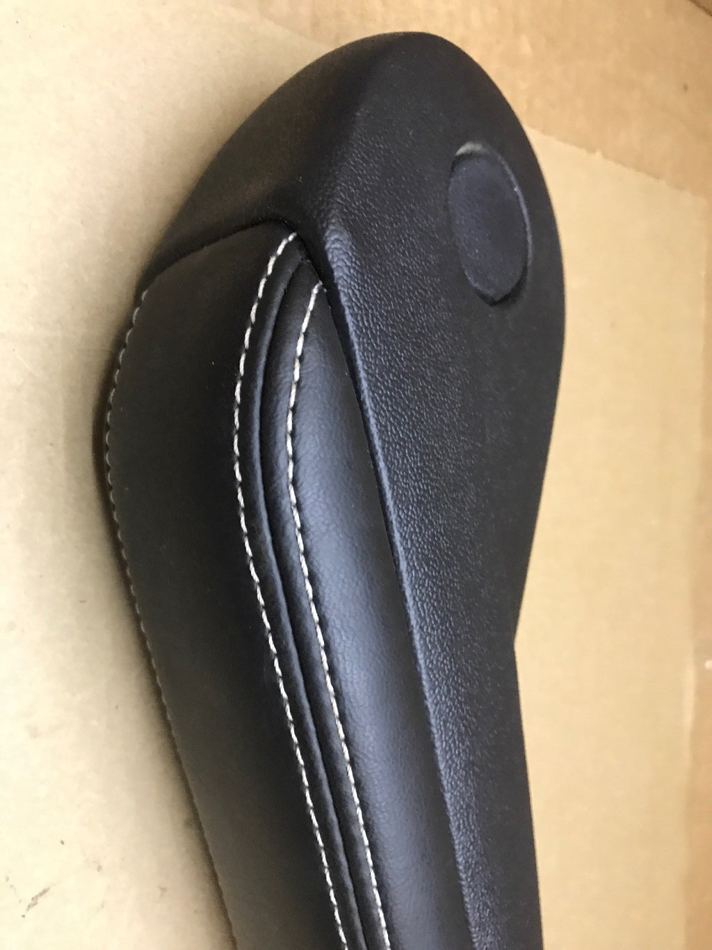 2011 2020 Grand Caravan Town Country Arm Rest Armrest Front Passenger Seat Black3