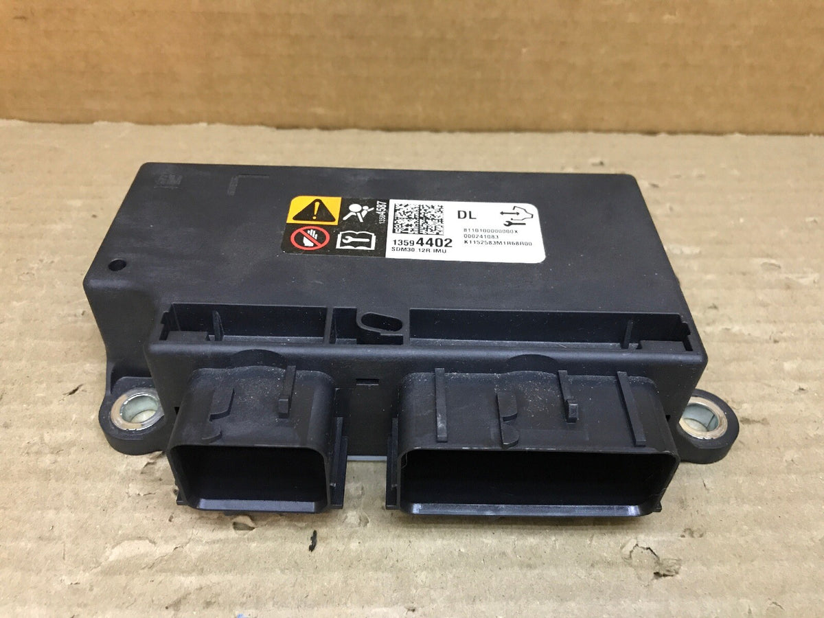 14 16 Silverado 1500 SRS Air Bag Airbag Restraint Control Module Unit 135944022