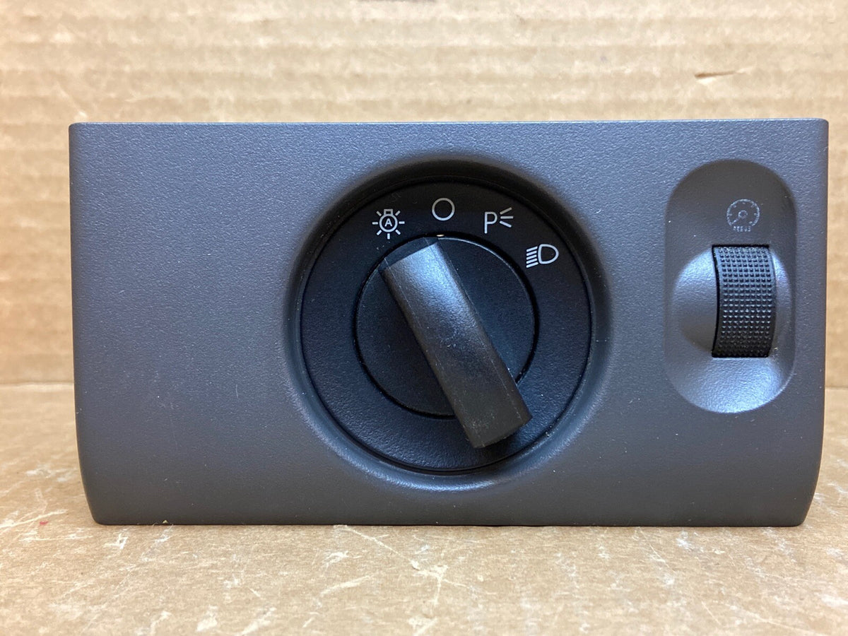  04 08 F150 HEAD LIGHT HEADLIGHT LAMP SWITCH BUTTON CONTROLS 4L3T 13D062 DB32N51
