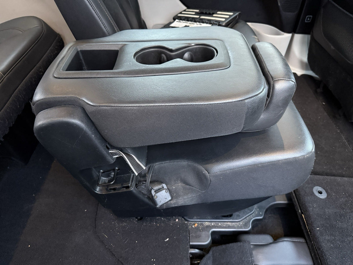 2017 2022 Chrysler Pacifica 2nd Second Row Middle Seat Jump Seat BLACK  LEATHER0