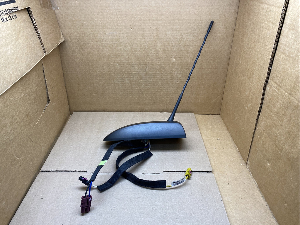 2015 2022 Buick Encore Roof Mounted Radio Antenna OEM 423498600