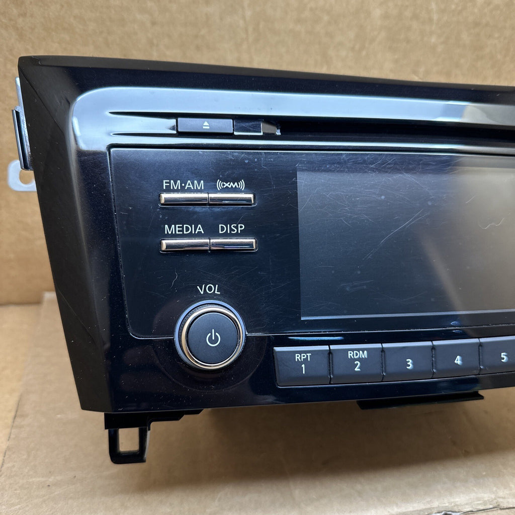 2013 2015 Nissan Rogue Satellite Radio Single Disc CD Player MP3 28185 3TA1B1