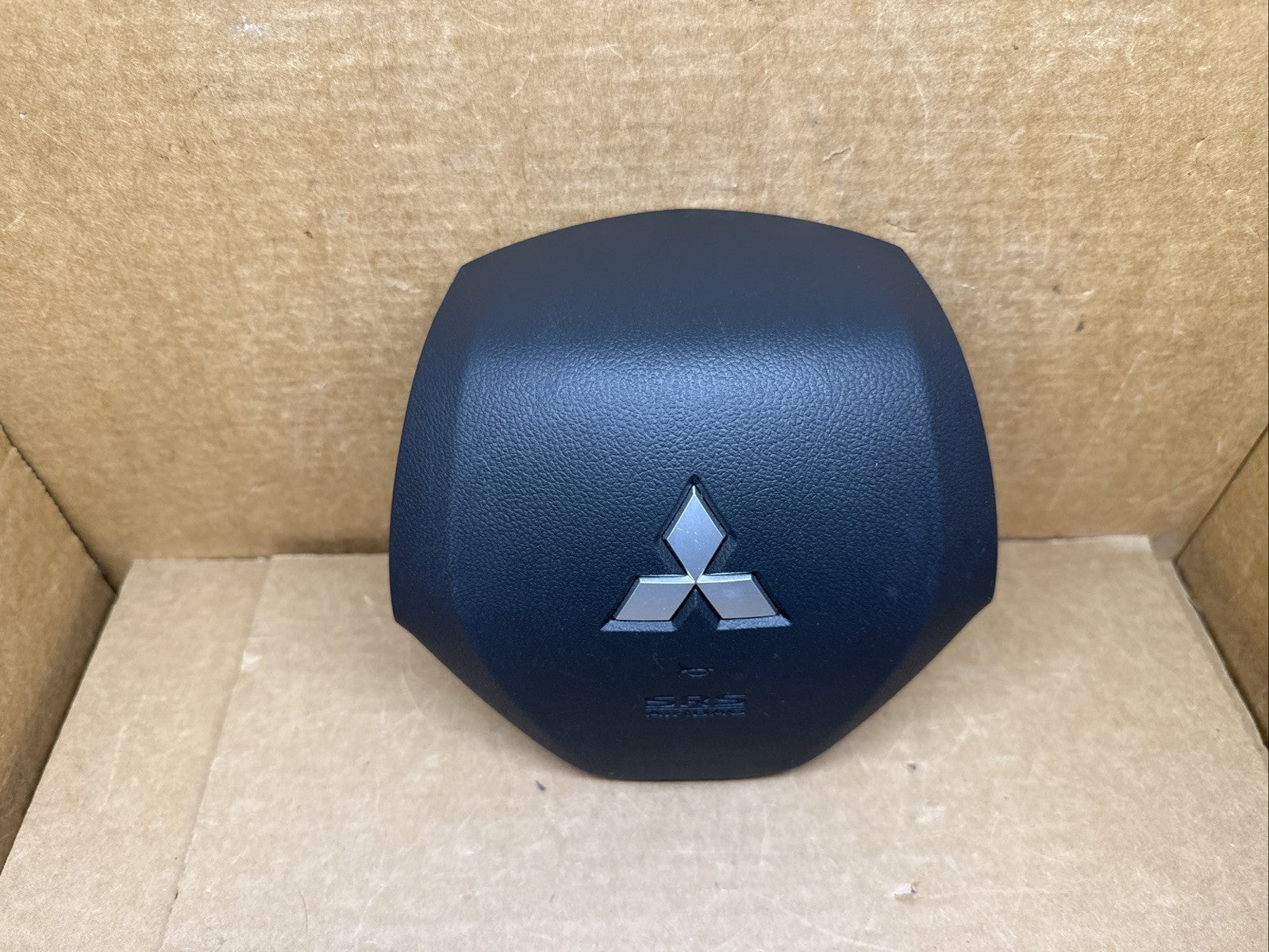 2015 Mitsubishi Mirage Front Left Driver Side Steering Wheel Air Bag Airbag1