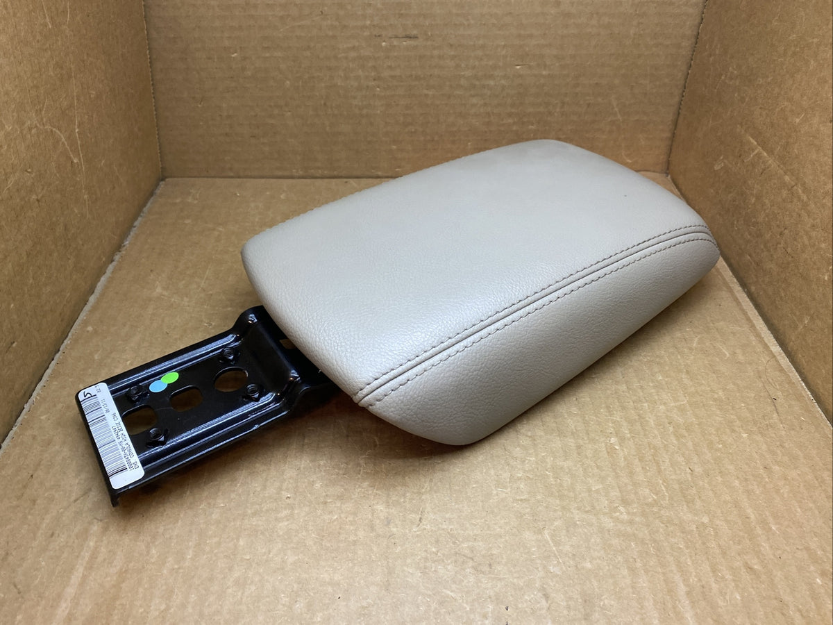2012 2014 Ford Focus Center Console Lid Armrest Arm Rest Long Version Beige Tan8