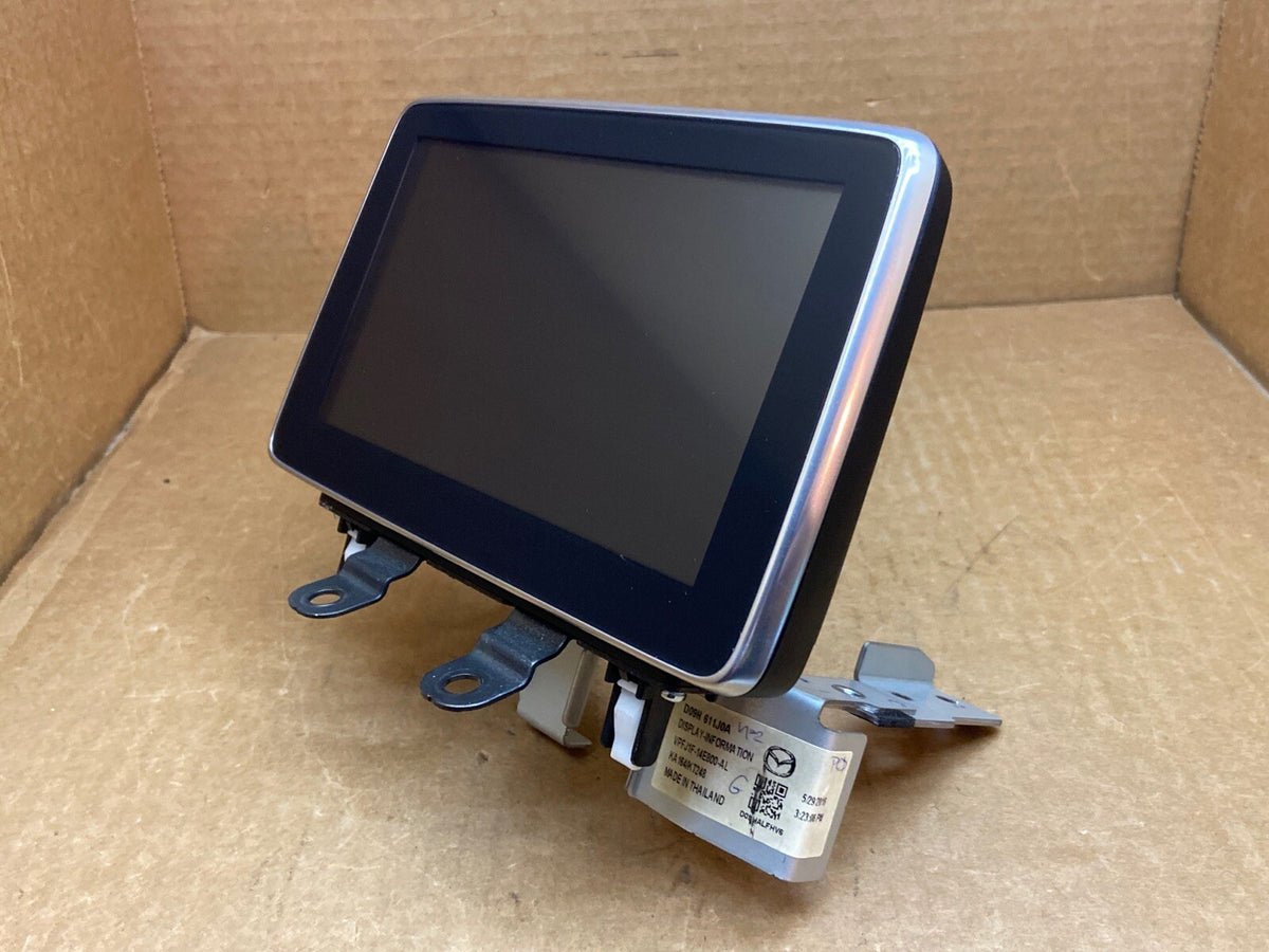 2016 2017 Mazda CX3 CX 3 CX5 CX 5  Radio Dash Display Screen D09H 611J0B3