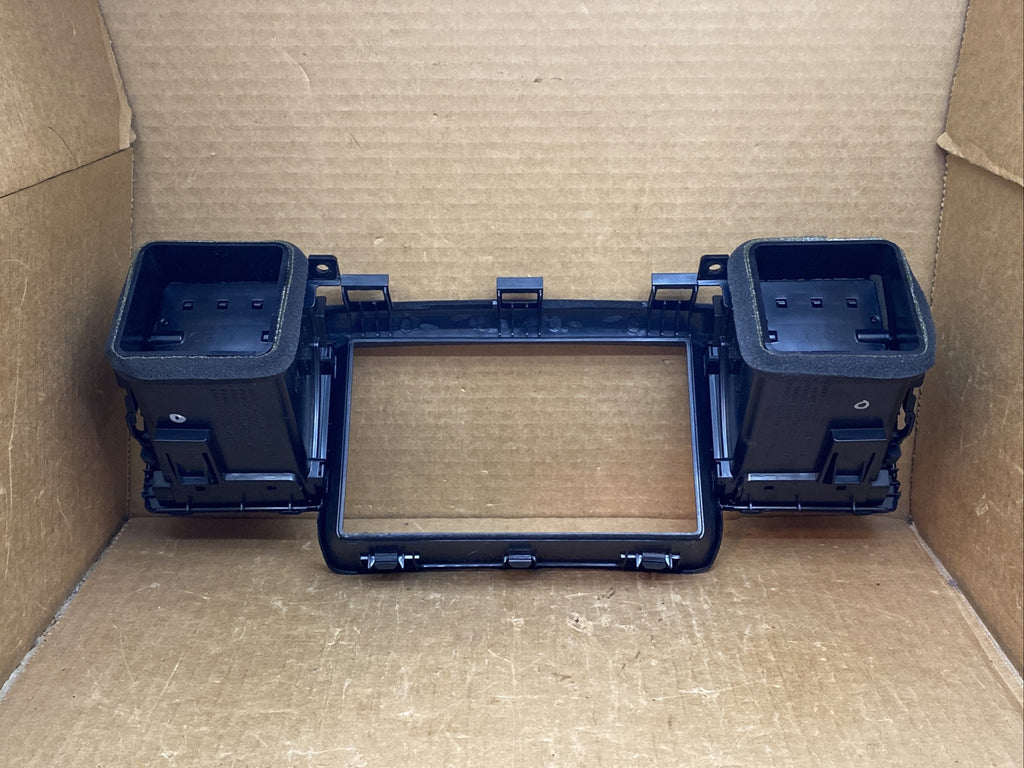 2006 2009 Infiniti M35 M45 Center Dash Air Vents Radio Screen Trim Bezel Black7