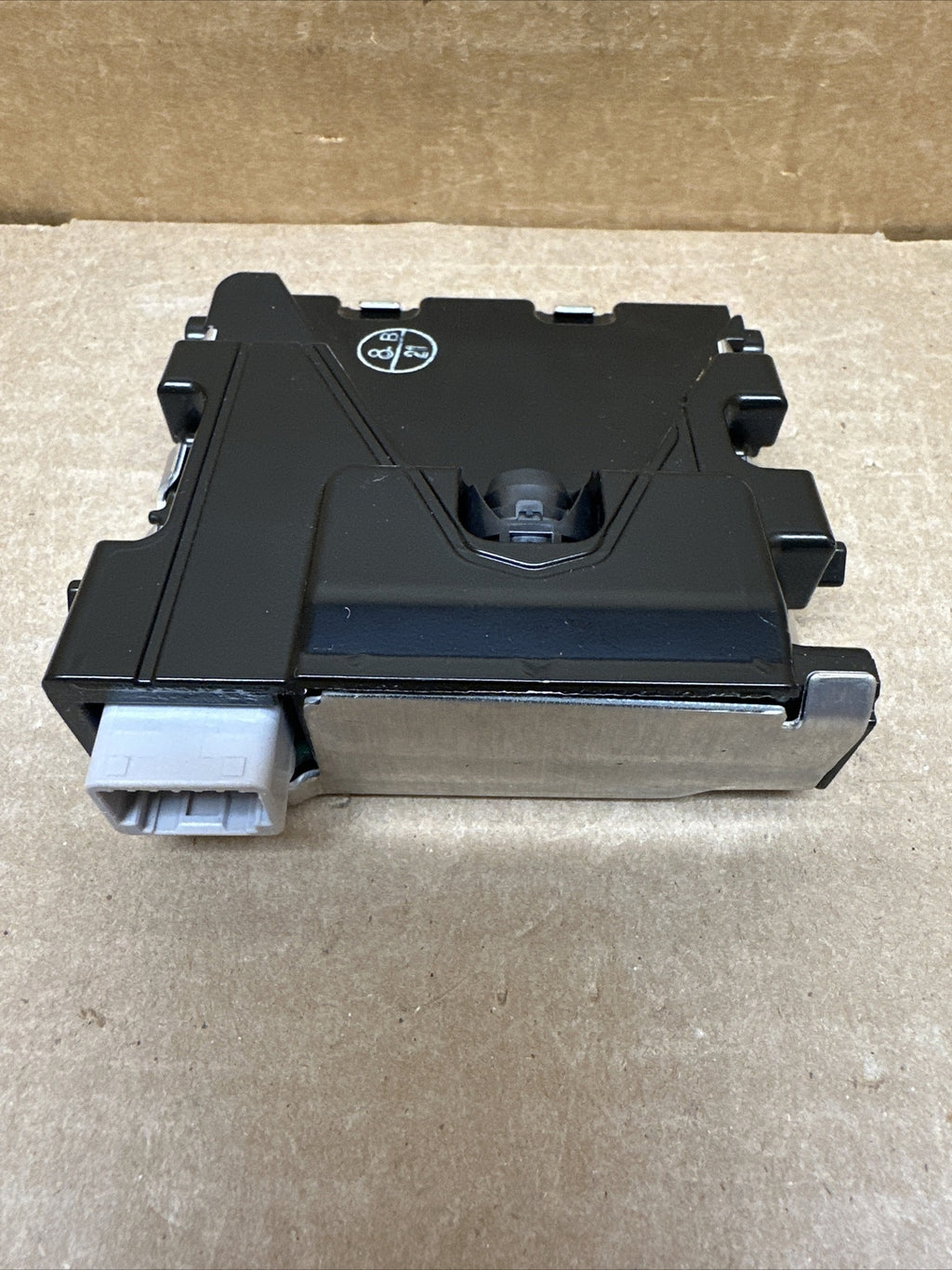 2017 2019 TOYOTA COROLLA FRONT WINDSHIELD LANE ASSIST CAMERA OEM 8646C 020114