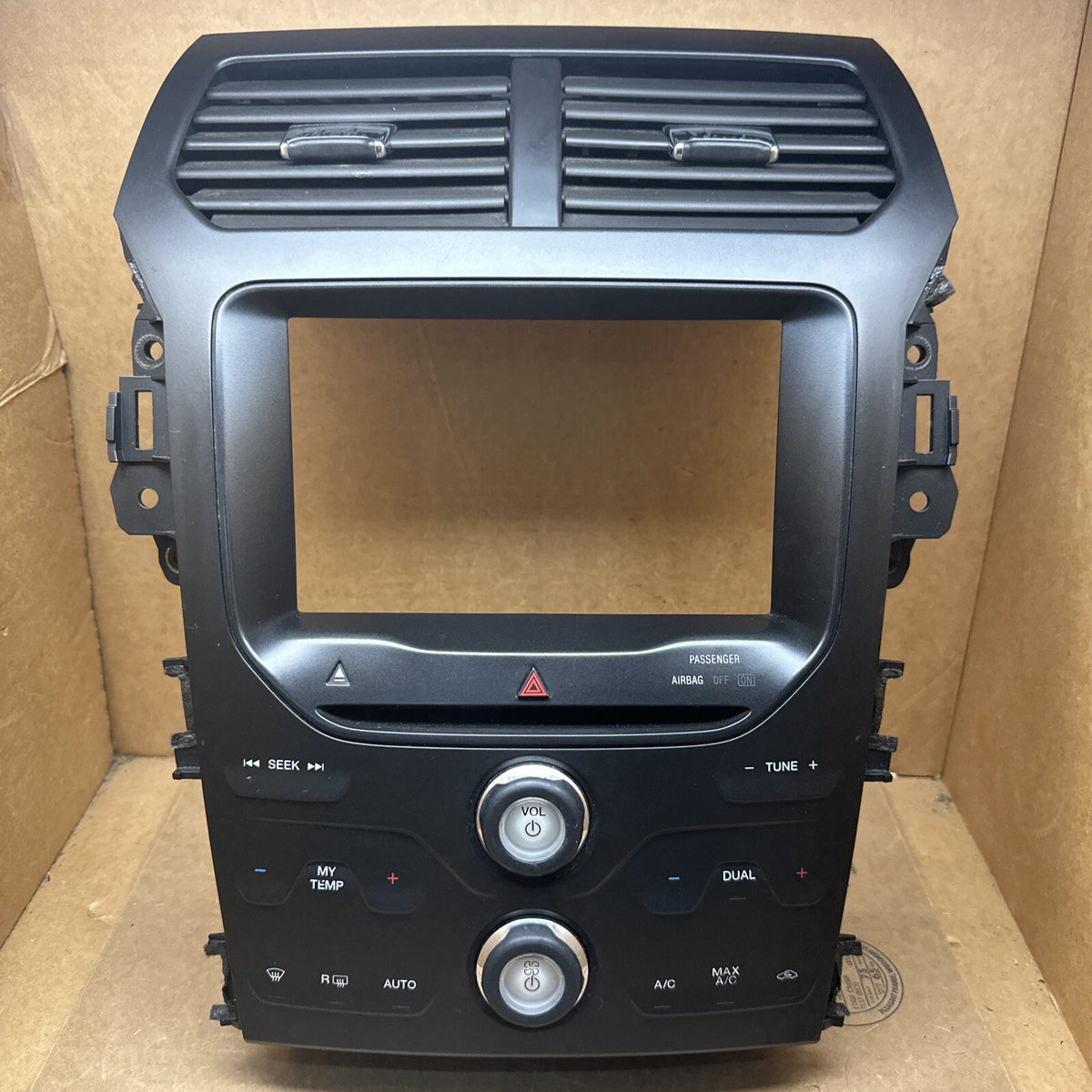 2014 2015 Ford Explorer 8" Sony Radio Climate Control Panel Bezel EB5T 18A802 EB0