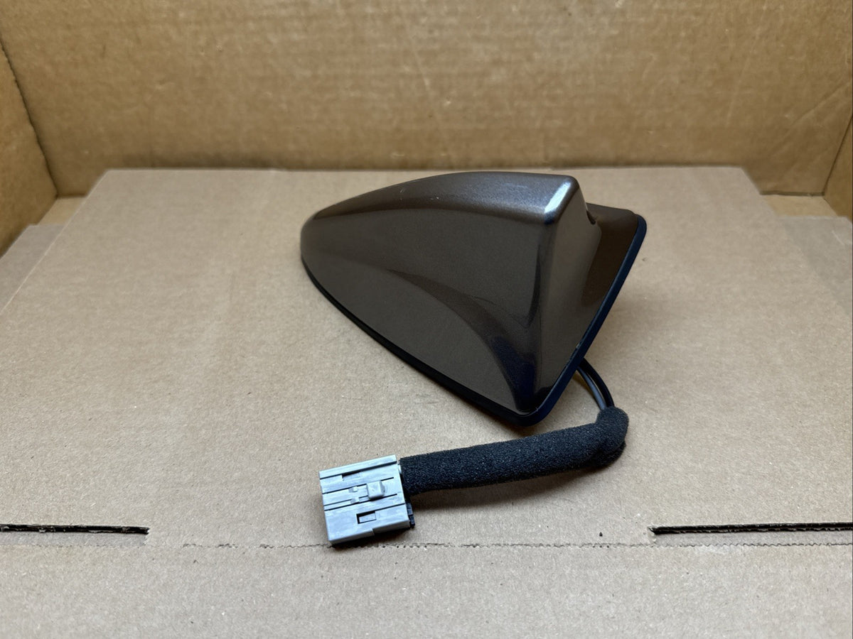 2016 2018 Hyundai Santa Fe Sport Antenna Mineral Gray 96210 4Z050IM7