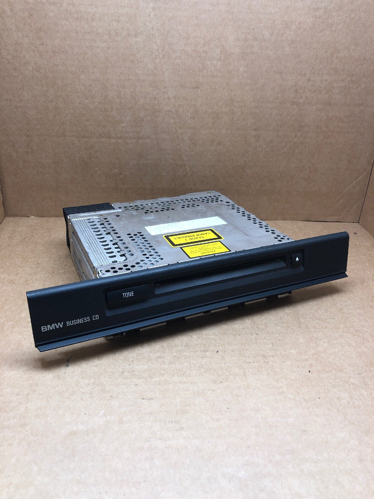 00 06 BMW E53 X5 OEM Business CD53 Head Unit Part #65126919066 C210