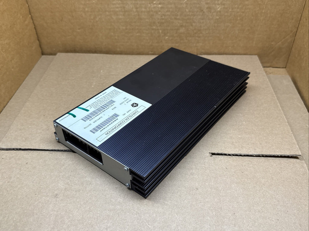 2015 2016 Dodge Charger Chrysler 300 Radio Audio Amplifier Amp OEM 68222470AF5