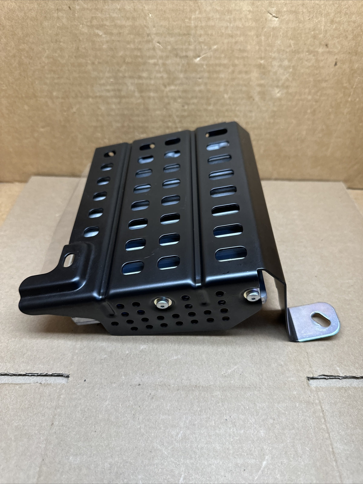 2020 2023 SUBARU LEGACY HARMON KARDON AUDIO AMPLIFIER 86221AN01A3