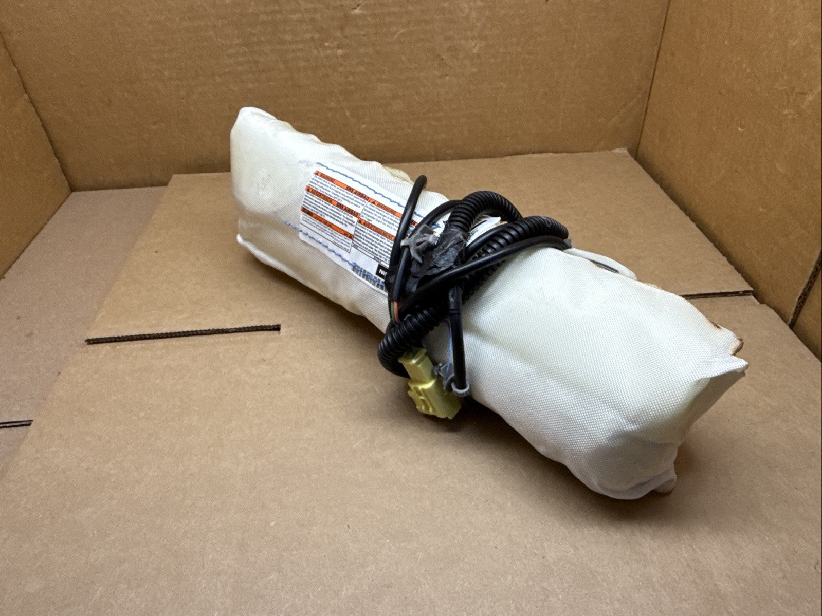 2013 Nissan Xterra Front Left Side Driver Seat Air Bag Airbag3