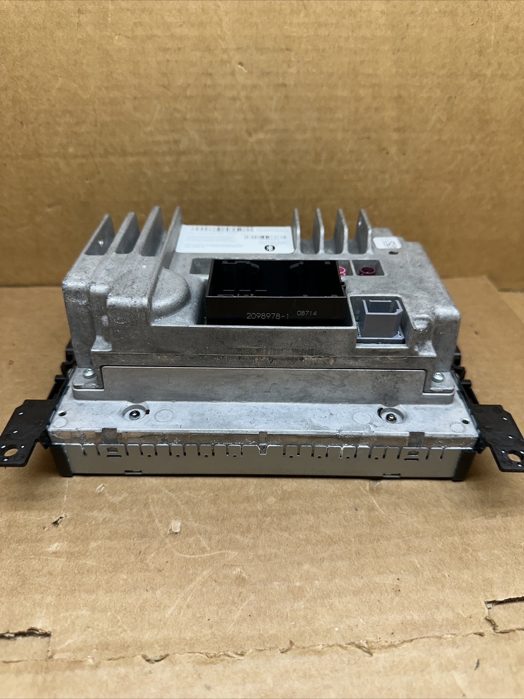 Jeep Cherokee RAM GPS Navigation VP3 Radio 8.4 Display Screen OEM 68190260AE8