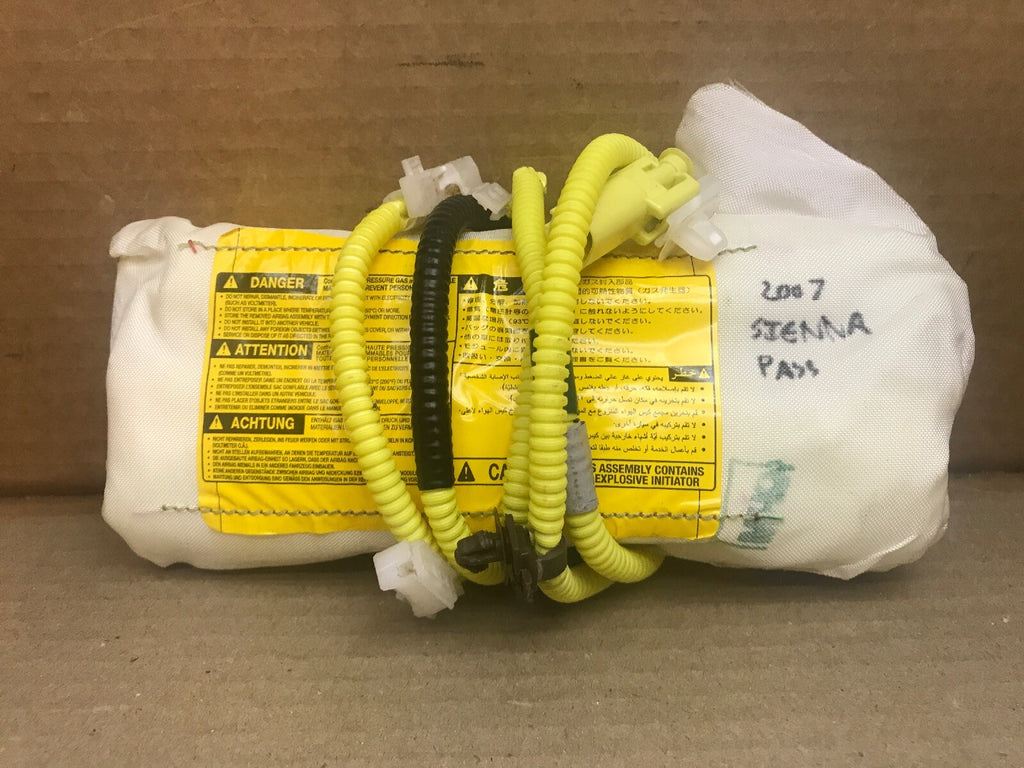 2005 2010 TOYOTA SIENNA FRONT RIGHT PASSENGER SEAT AIR BAG AIRBAG OEM1