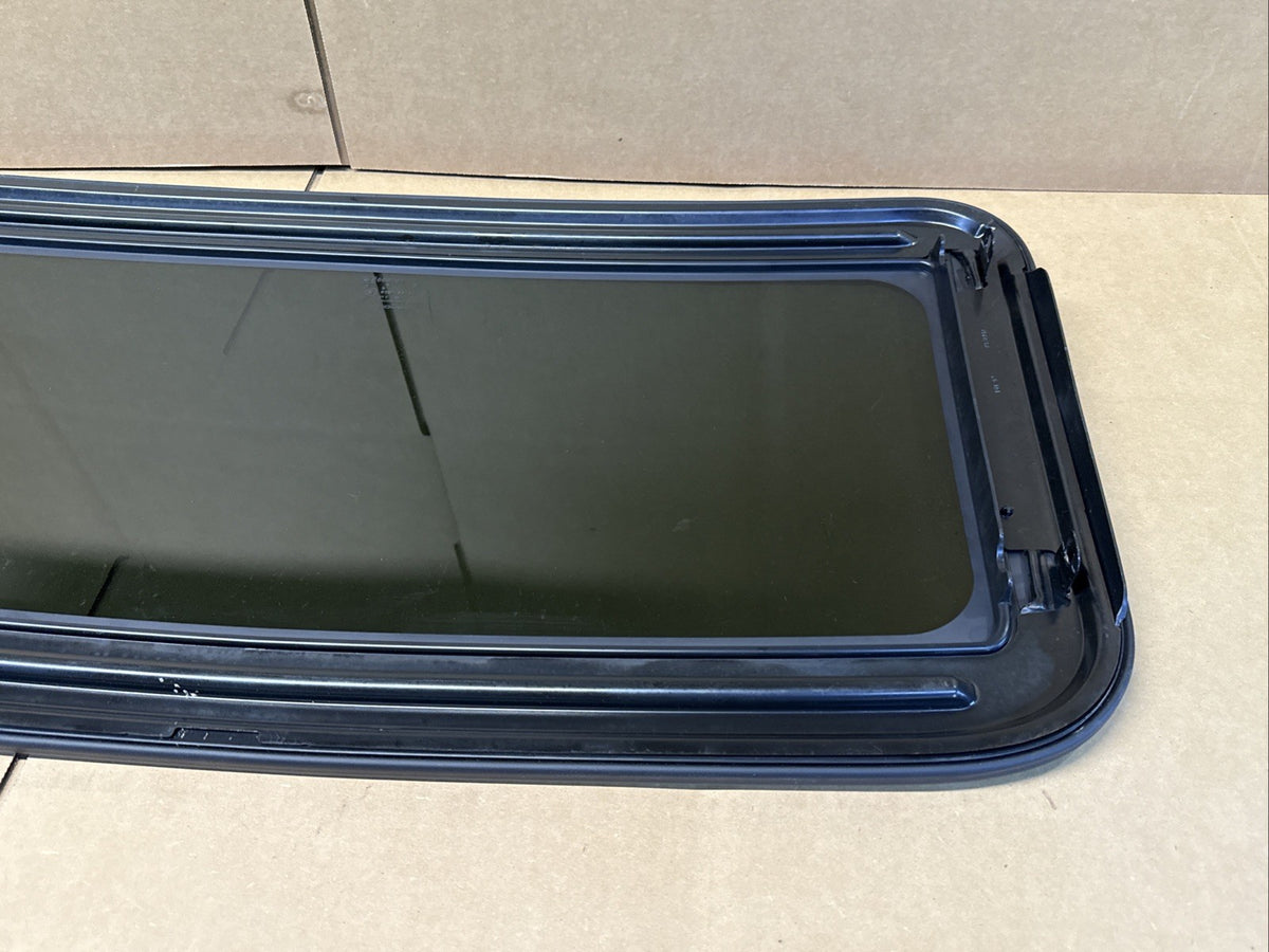 2007 2011 Dodge Nitro Sun Roof Sunroof Window OEM Glass FREE SHIPPING6