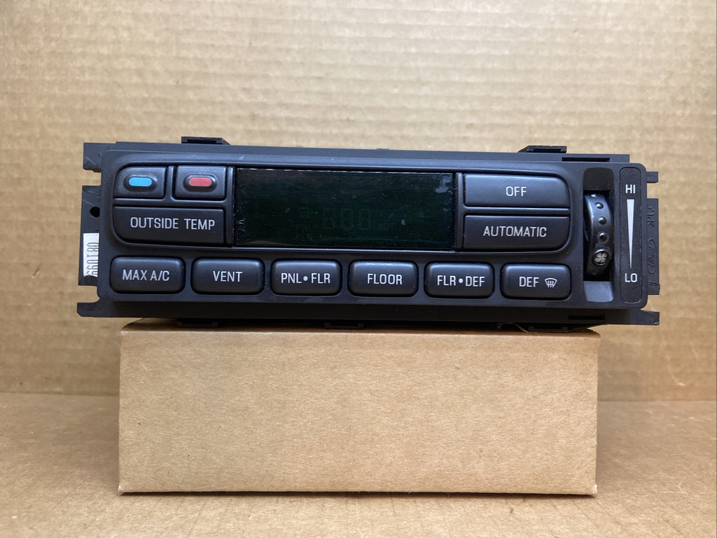 1999 2002 Ford Expedition Navigator AC HEAT CLIMATE CONTROL UNIT XL7H 19C933 AD0