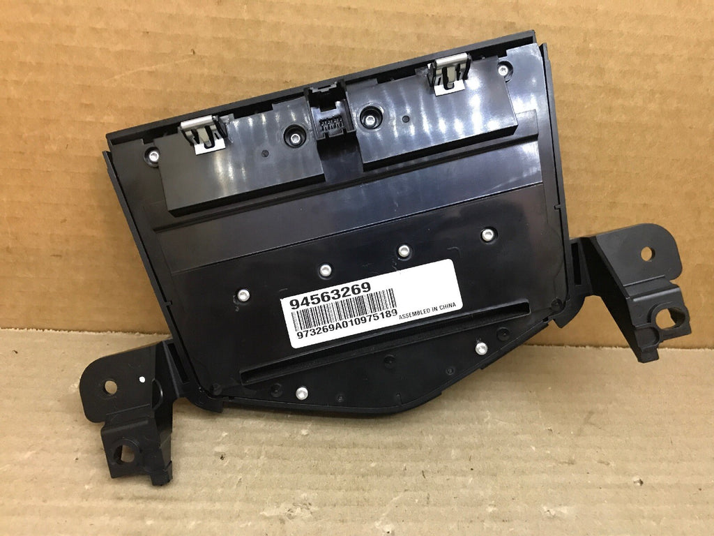 12 13 14 15 16 Chevy Cruze Radio Control Panel Face Plate Center Dash 945632695