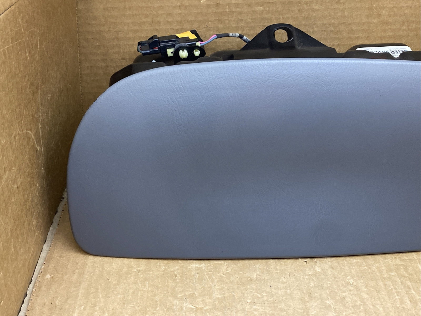 99 03 F150 99 02 Expedition Front Right Passenger Side Dash Air Bag Airbag Gray1