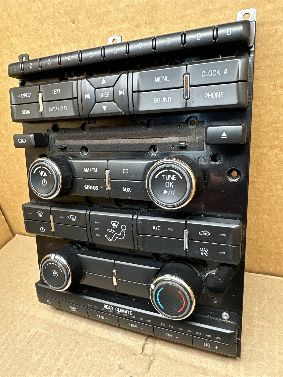2009 2012 Ford Flex Radio Face Plate DIAL CLIMATE CONTROL PANEL 8A8T 18A802 AF4