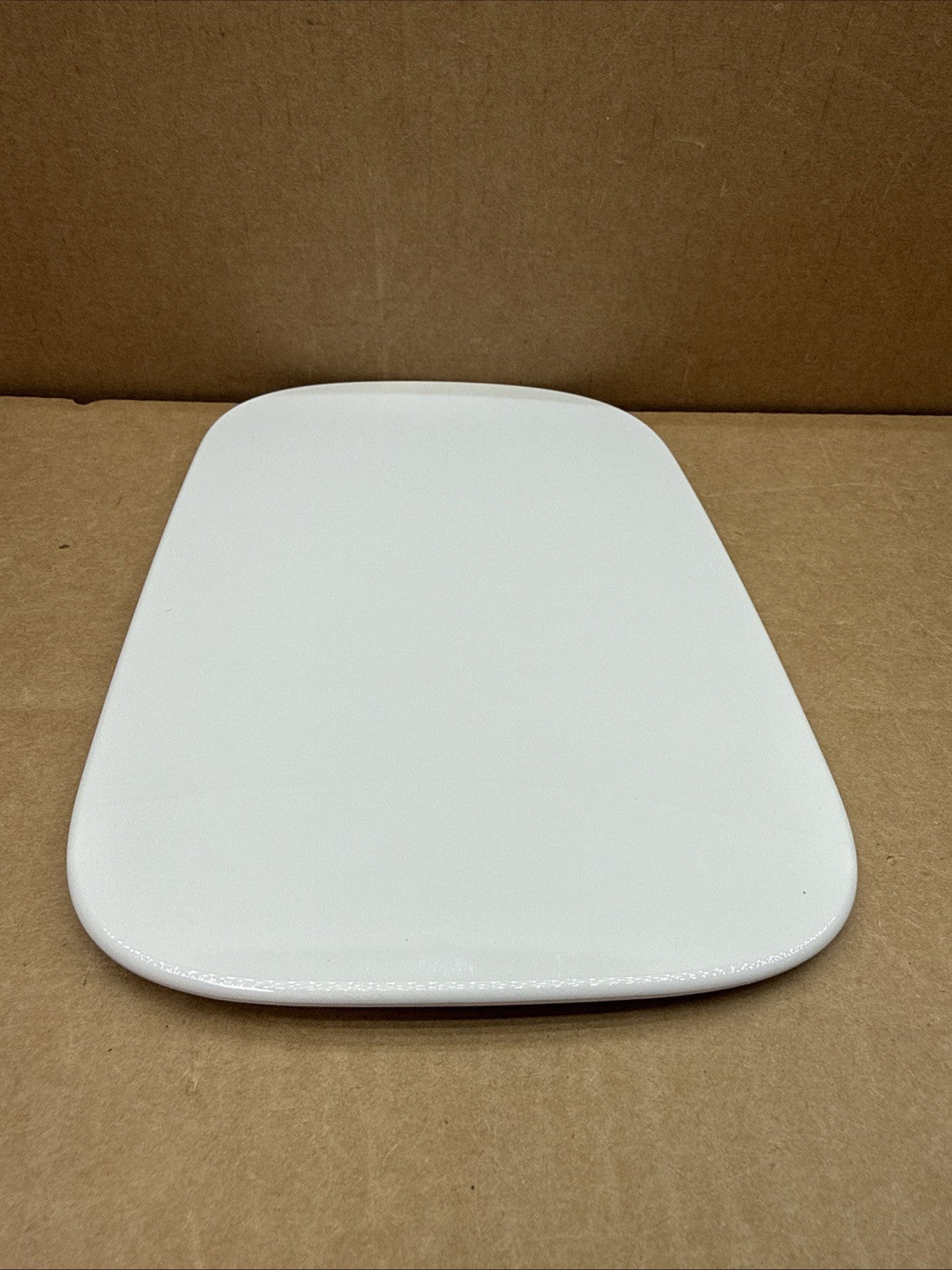 2021-2025 Trailblazer Fuel Gas Tank Filler Door Lid Cover OEM White GAZ3
