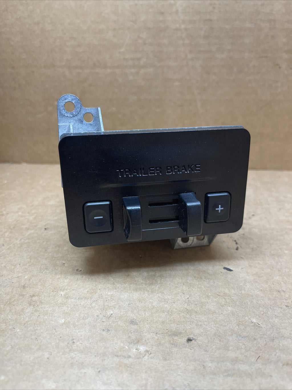 2011 2014 FORD F150 F 150 TRAILER BRAKE CONTROLLER BL34 2C006 BGW0