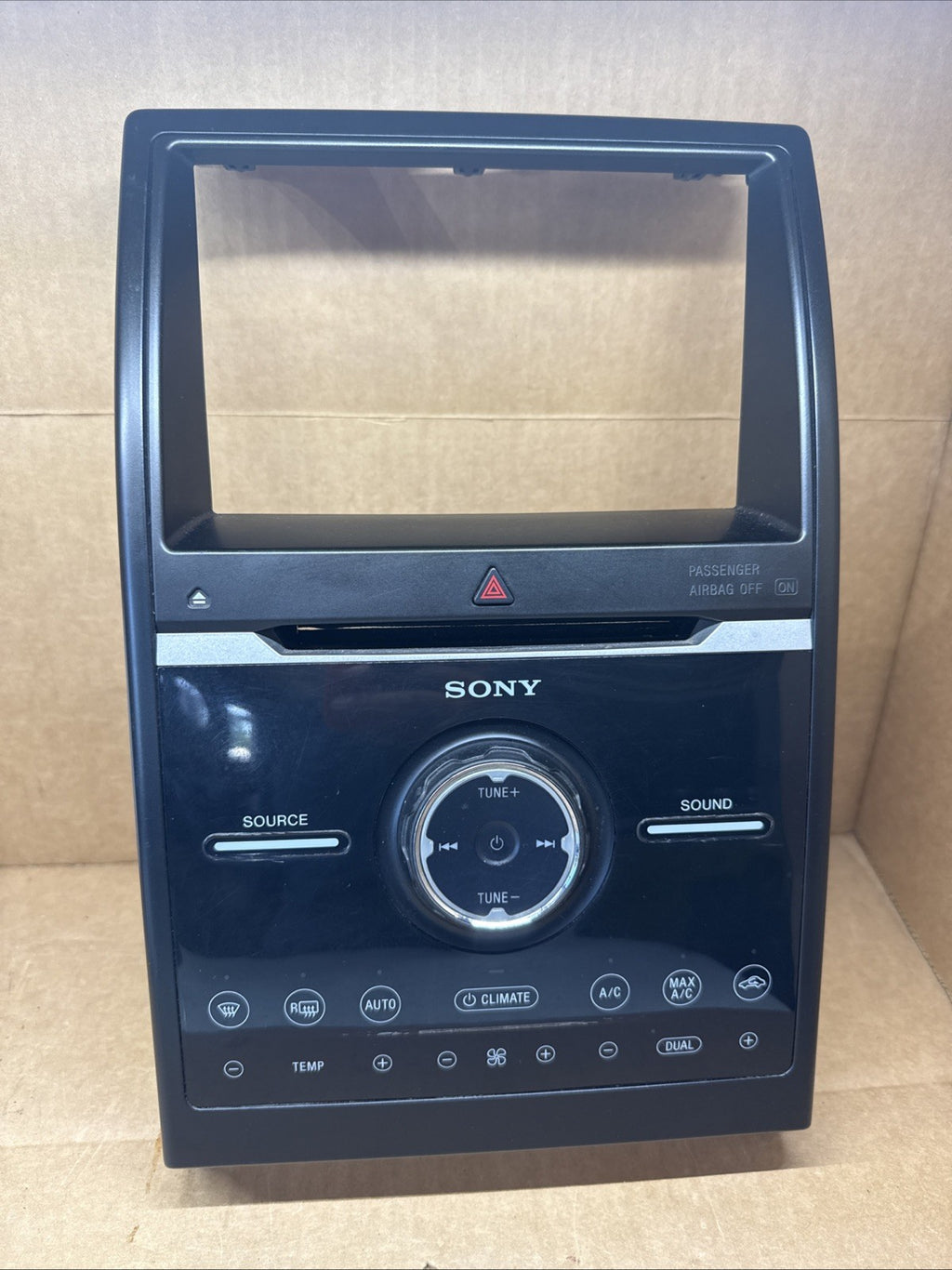 2014 2019 Ford Flex Radio Audio Climate Control Panel Sony DA8T 18A802 CJ0
