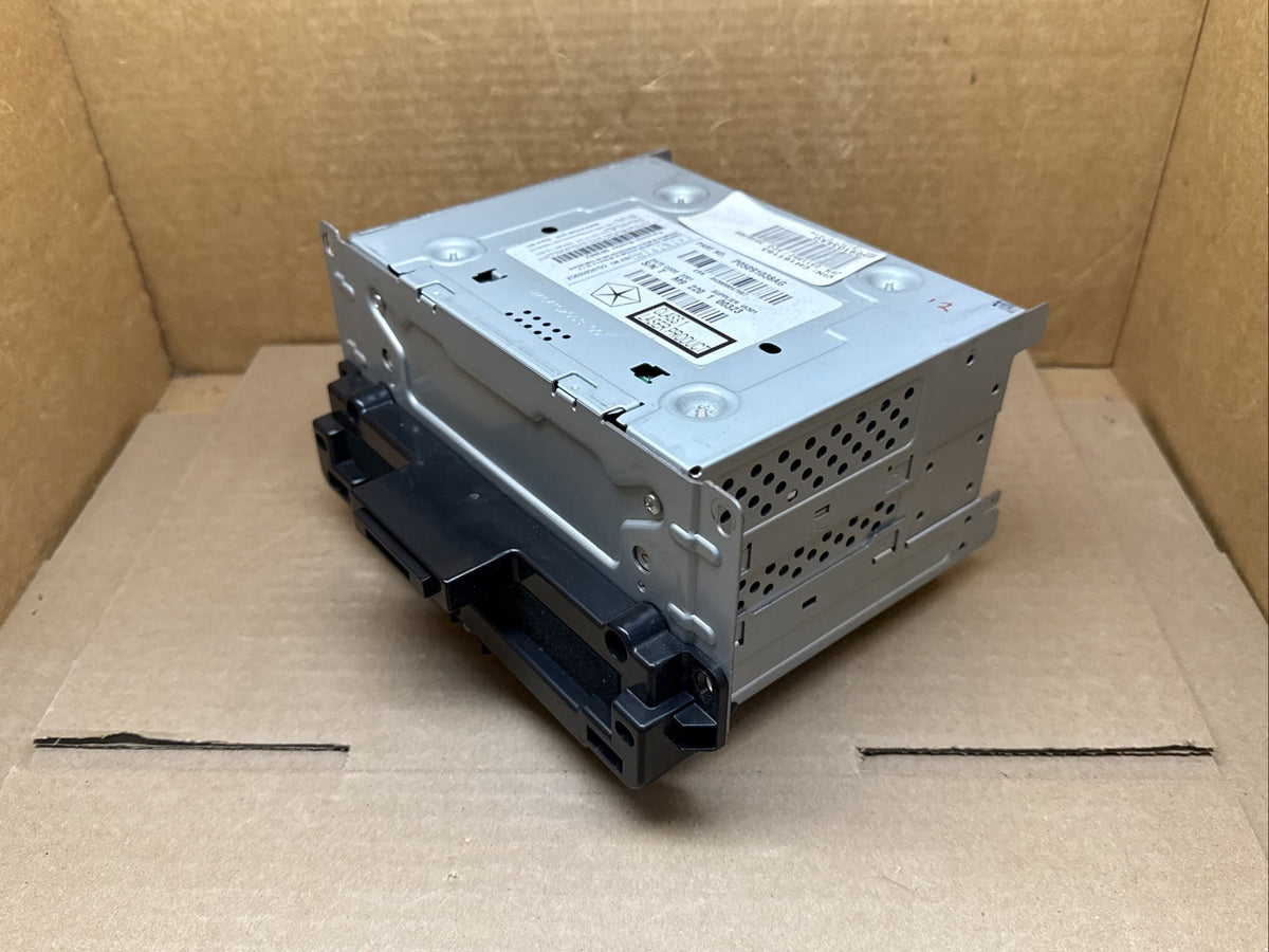 2011 2014 Chrysler 300 Dodge Charger Radio Receiver Disc Reader OEM 05091038AG2