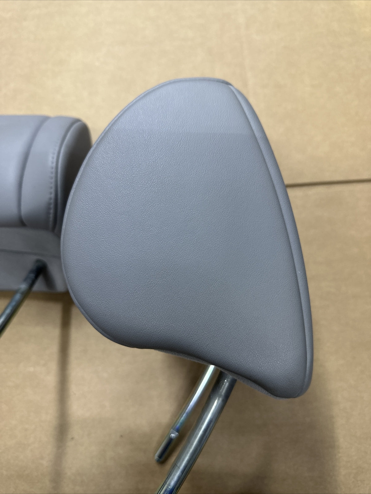 2009 2015 Honda Pilot Front Driver Passenger Seat Head Rest Headrest Gray BB7
