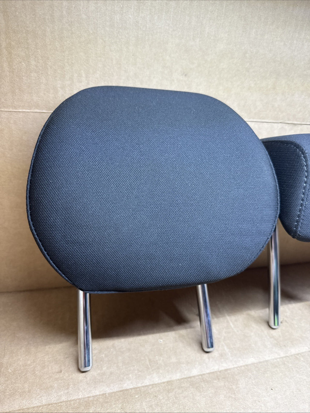 2022 2024 Hyundai Tucson Rear Right Left Center 2nd Row Seat Headrest Cloth Set3