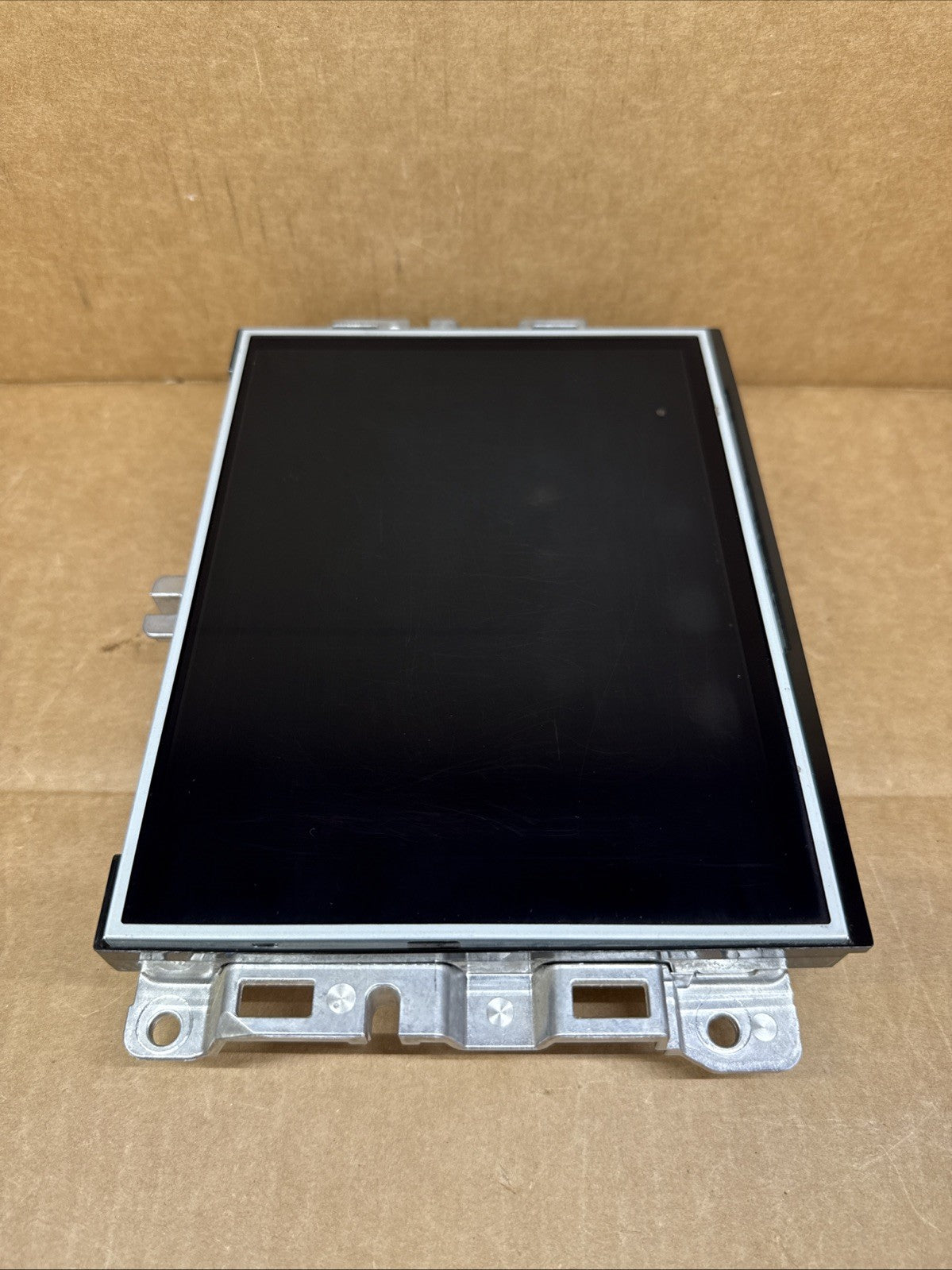 2022 2024 RAM 1500 CLASSIC DASH 8.4" SCREEN DISPLAY MONITOR OEM 68494521AD2