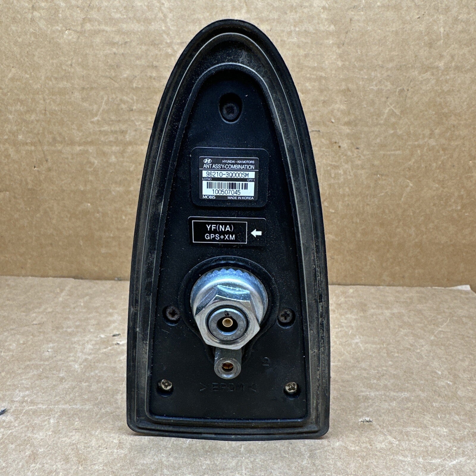 2010 2014 Sonata Radio Shark Fin Antenna Radiant Silver Metallic 96210 3Q000SM3