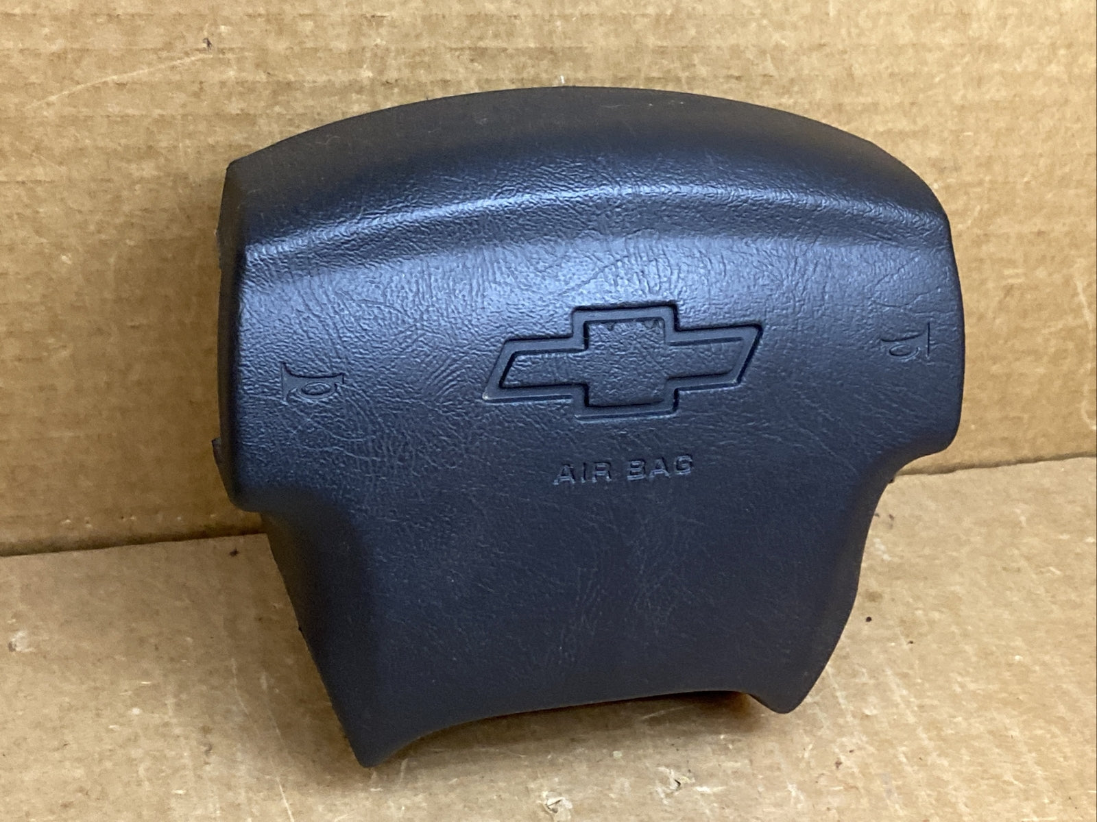 03 06 Silverado Tahoe Left Driver Side Steering Wheel Air Bag Airbag Two Plug2