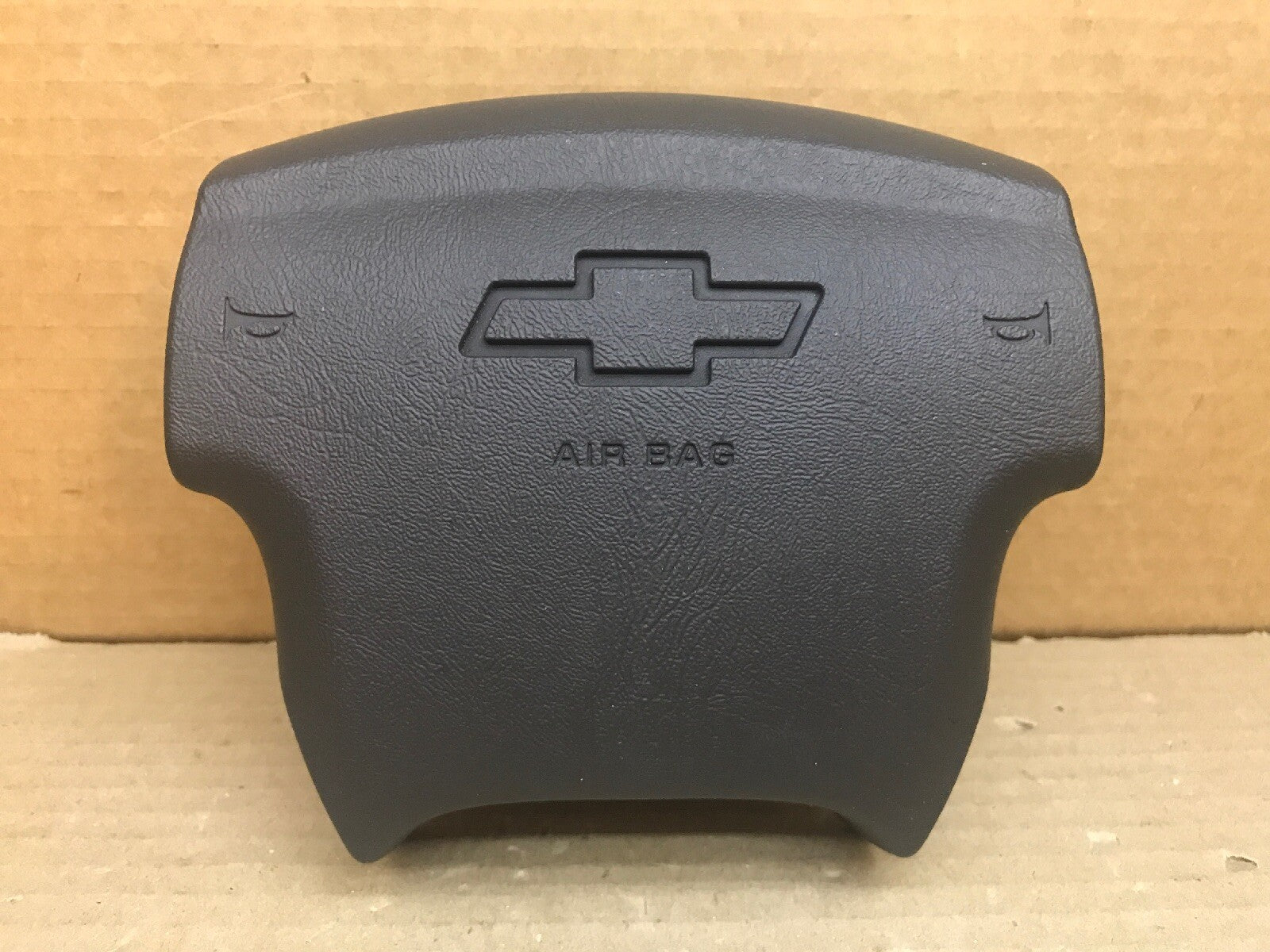 03 06 SILVERADO TAHOE LEFT DRIVER SIDE STEERING WHEEL AIR BAG AIRBAG TWO PLUG0