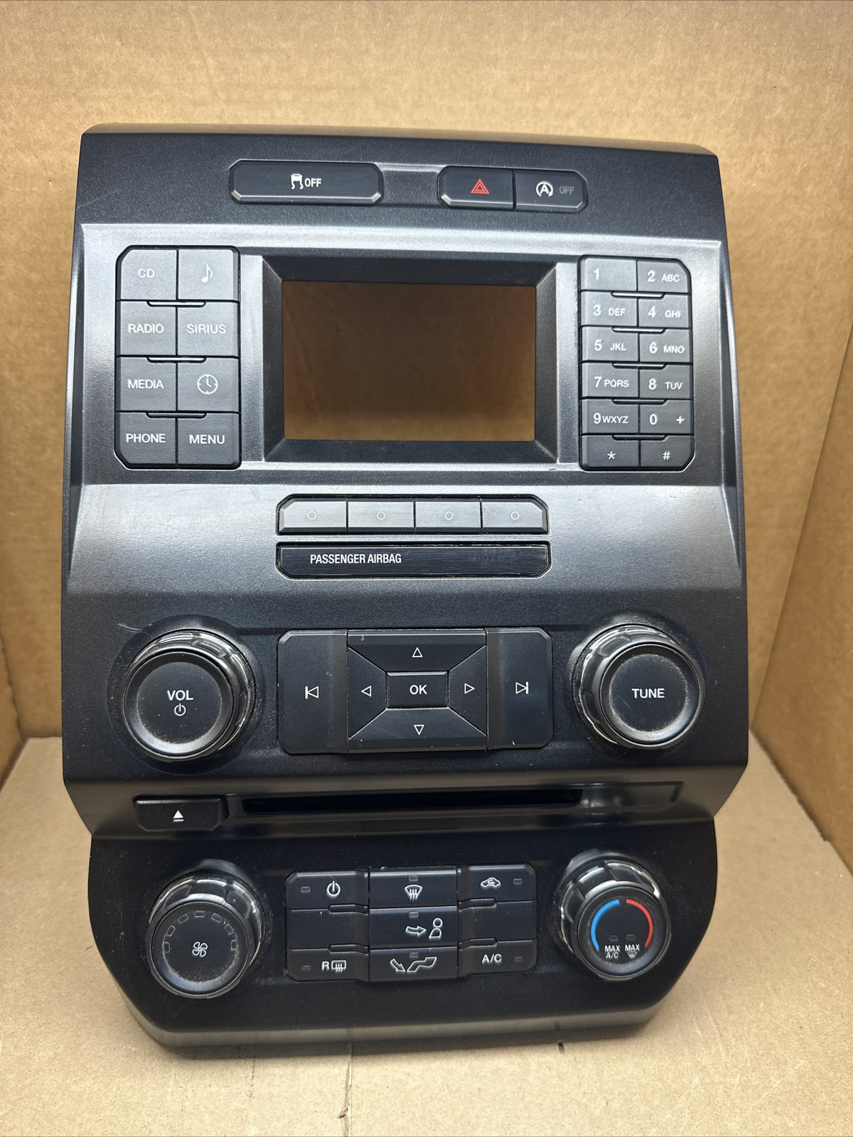 2015 FORD F150 RADIO STEREO CONTROL PANEL W/ TEMPERATURE CONTROL FL3T 18E243 BUJ0