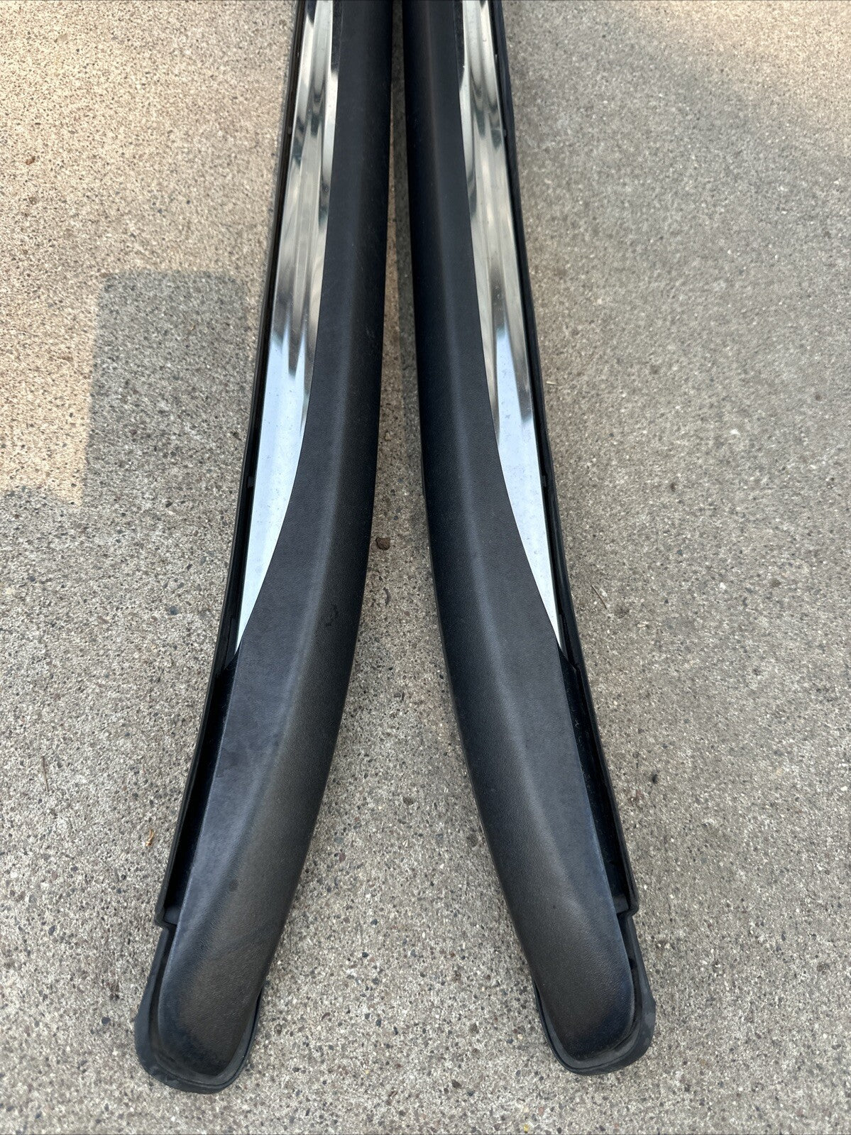 2017 2018 JEEP COMPASS ROOF RACK RAIL LUGGAGE CARRIER MOLDING OEM1