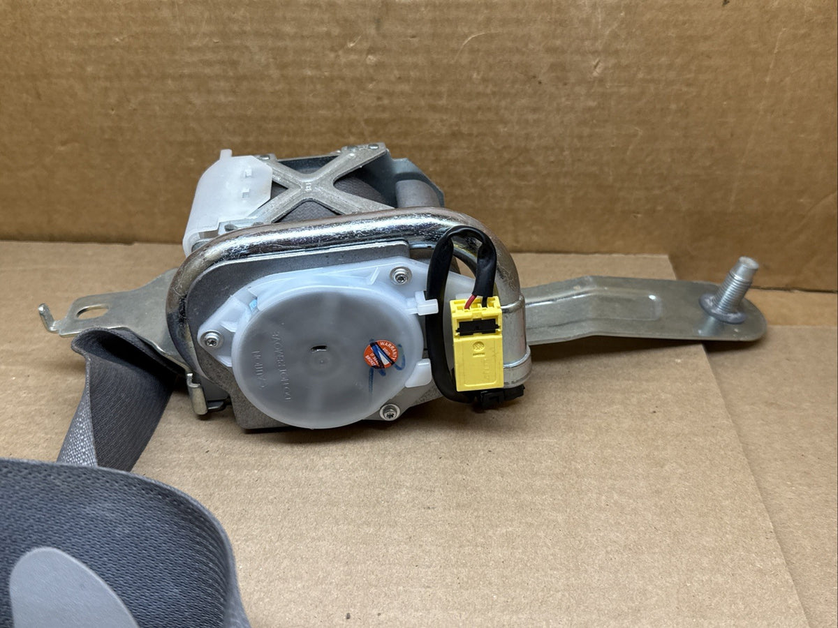 2012 2015 Civic Sedan Front Right Passenger Side Seat Belt Seatbelt Retractor4