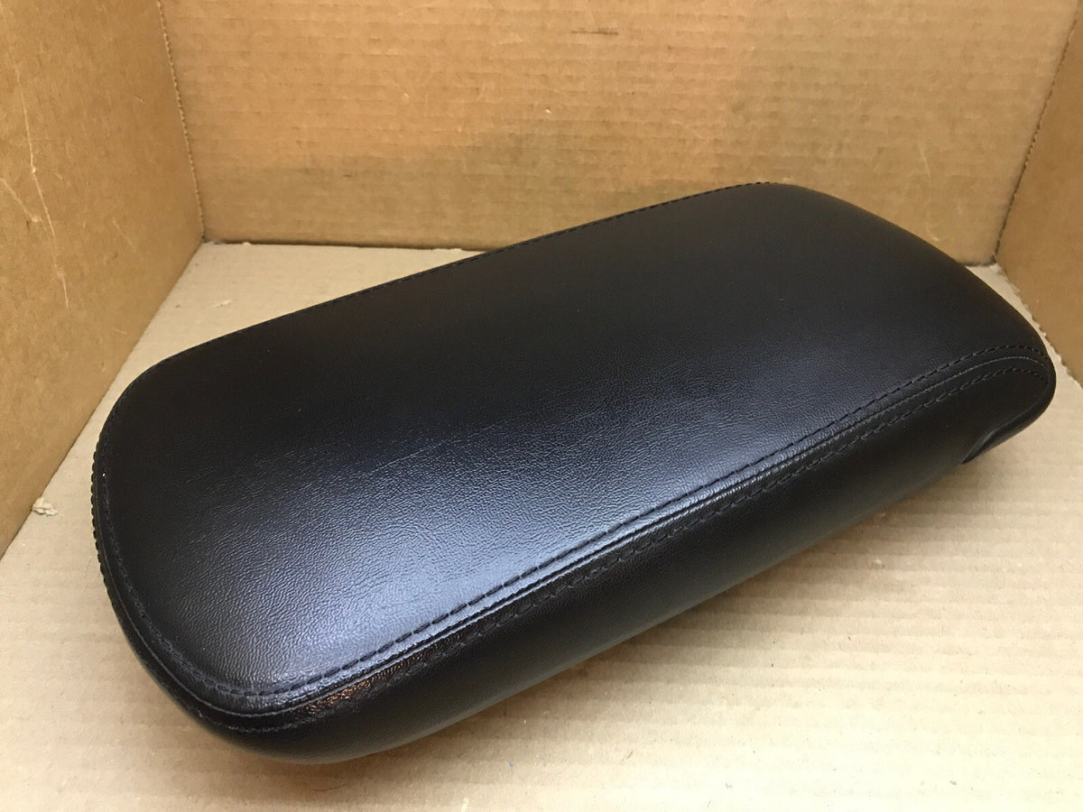 2011 2012 2013 2014 CHRYSLER 200 DODGE AVENGER CENTER CONSOLE LID ARM REST BLACK2