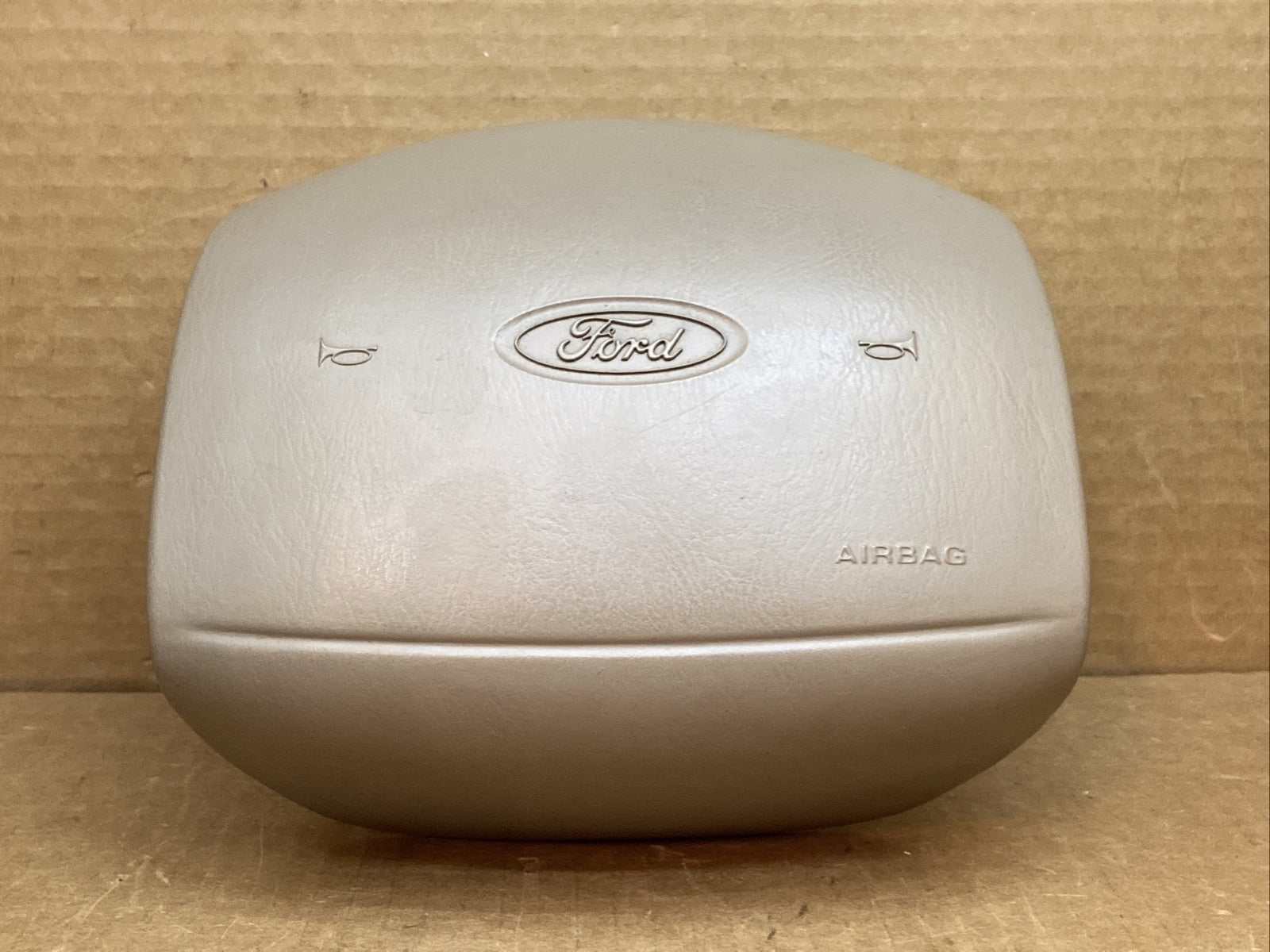 1999 2004 Ford F150 F250 Expedition LH Driver Steering Wheel Airbag Air Bag OEM 1