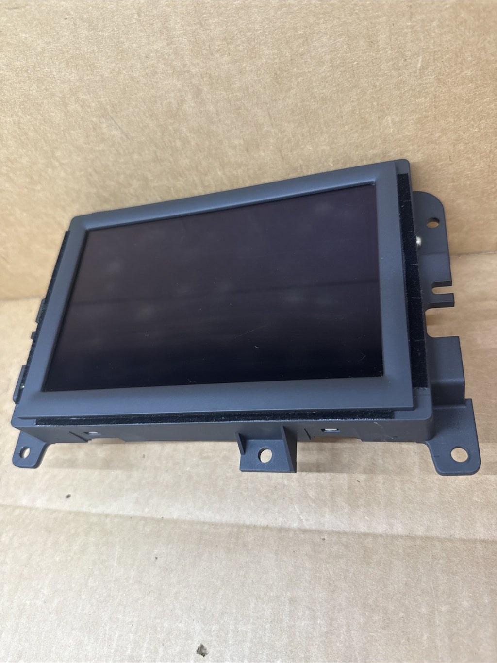 2018 2020 CHRYSLER PACIFICA 7" DISPLAY SCREEN RADIO RECEIVER GPS OEM 68420248AC2
