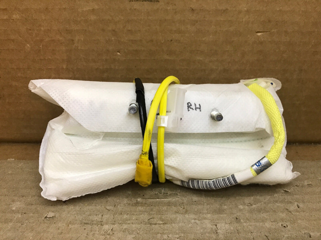 04 09 TOYOTA PRIUS RIGHT SIDE PASSENGER SEAT AIRBAG AIR BAG GA332 006403