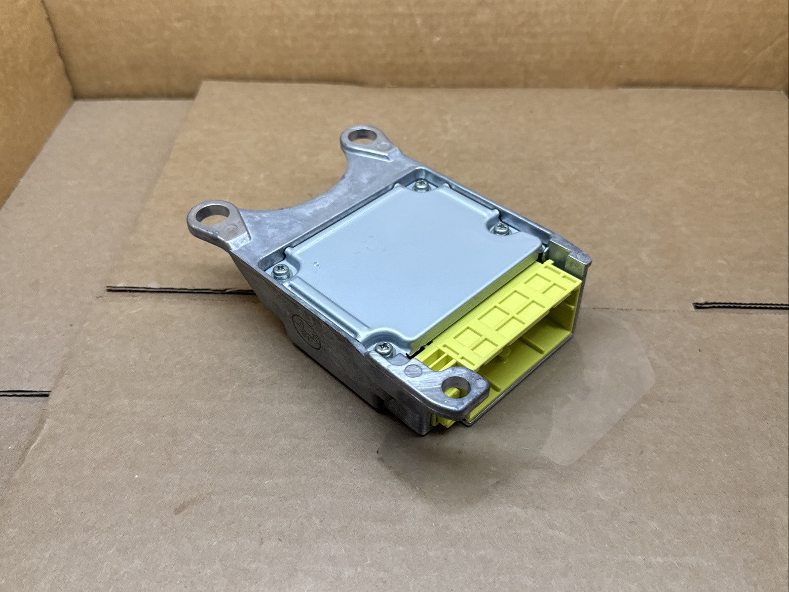 2014 2015 Scion XB Air Bag Airbag Control Module Computer 89170 12D207