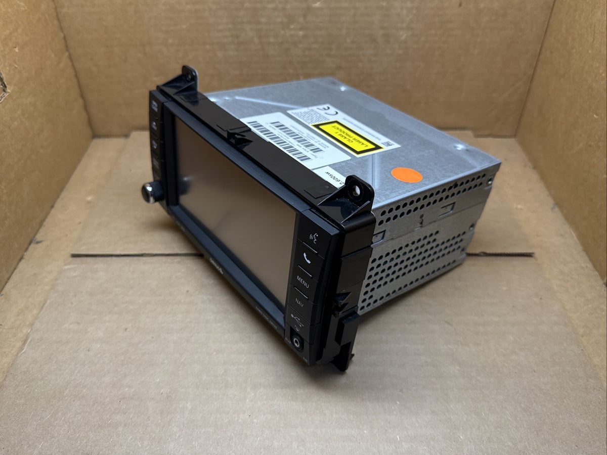 Jeep Dodge Chrysler Touchscreen Radio RHR P05091659AC 05091659AC7