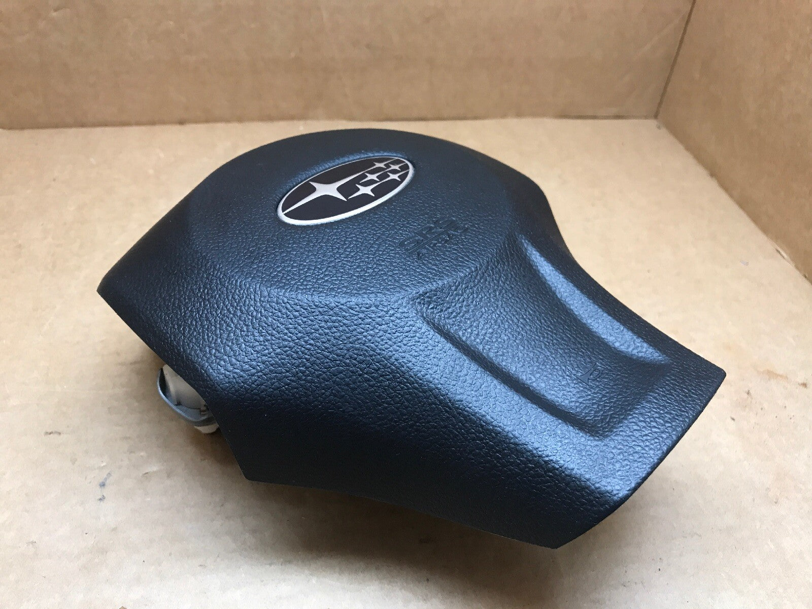 SUBARU LEGACY FRONT LEFT DRIVER SIDE STEERING WHEEL AIRBAG AIR BAG4