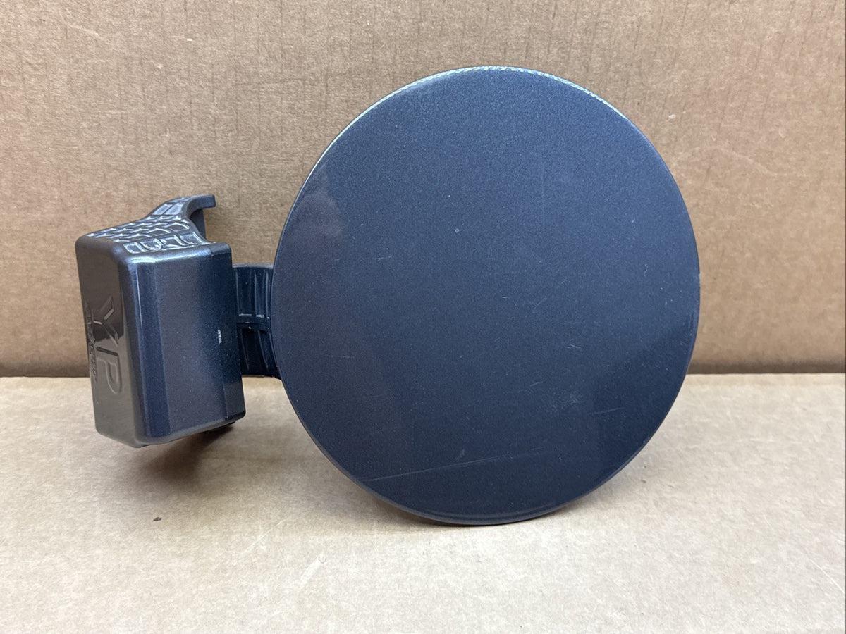 2015 2018 Kia Sedona Fuel Gas Tank Filler Door Lid Cover OEM Gray ABT1