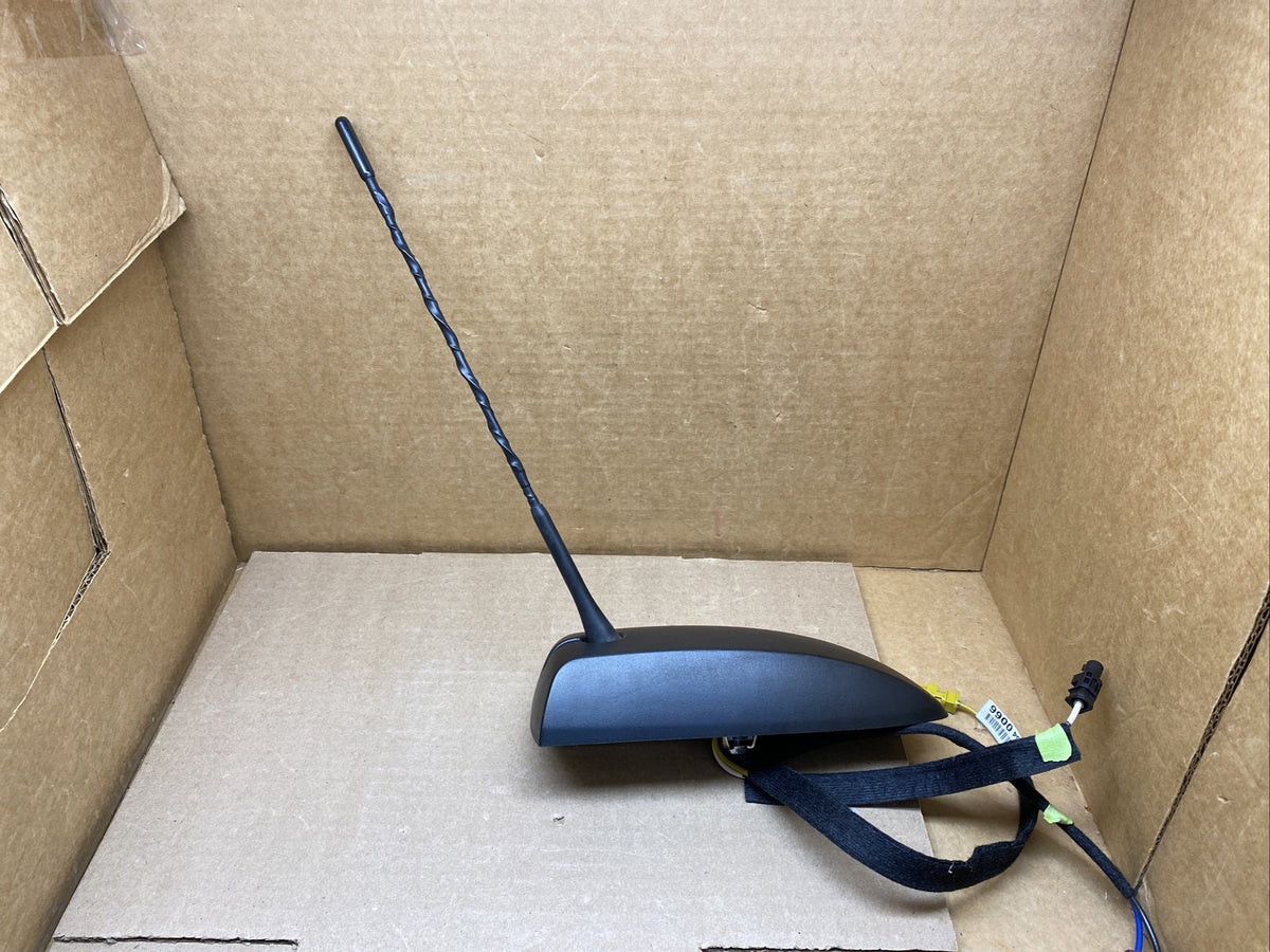 2015 2022 Buick Encore Roof Mounted Radio Antenna OEM 423498605